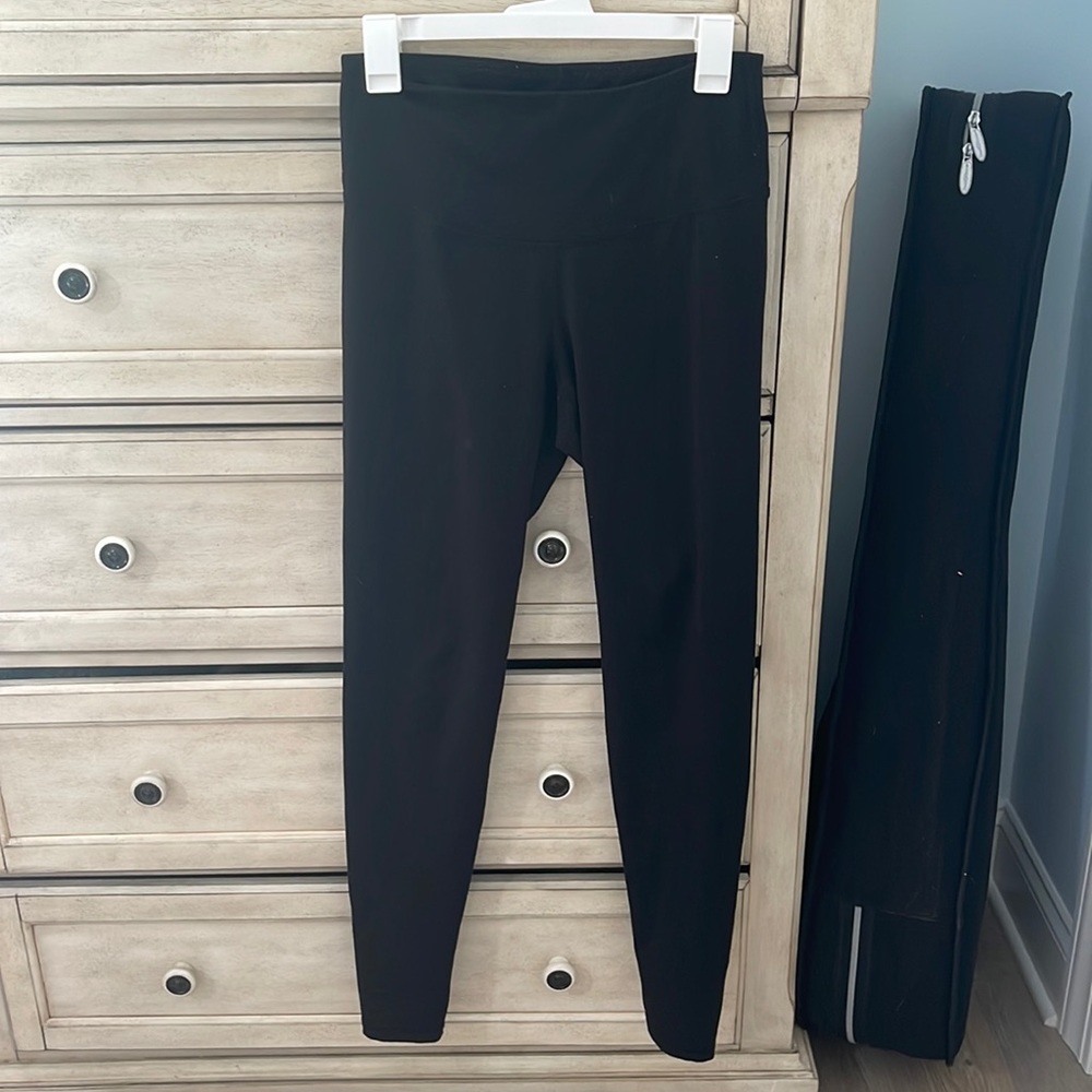 Old navy leggings size medium